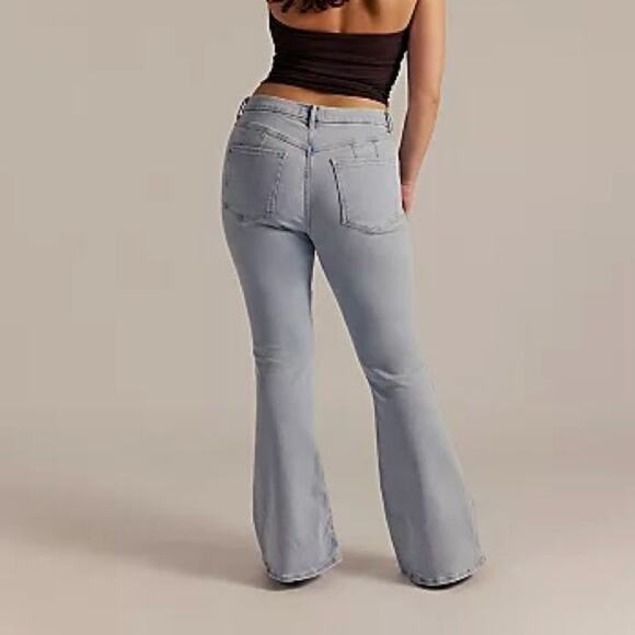 Free People CRVY High Waisted Flare Jeans Stretch Size 31 - Picture 1 of 4